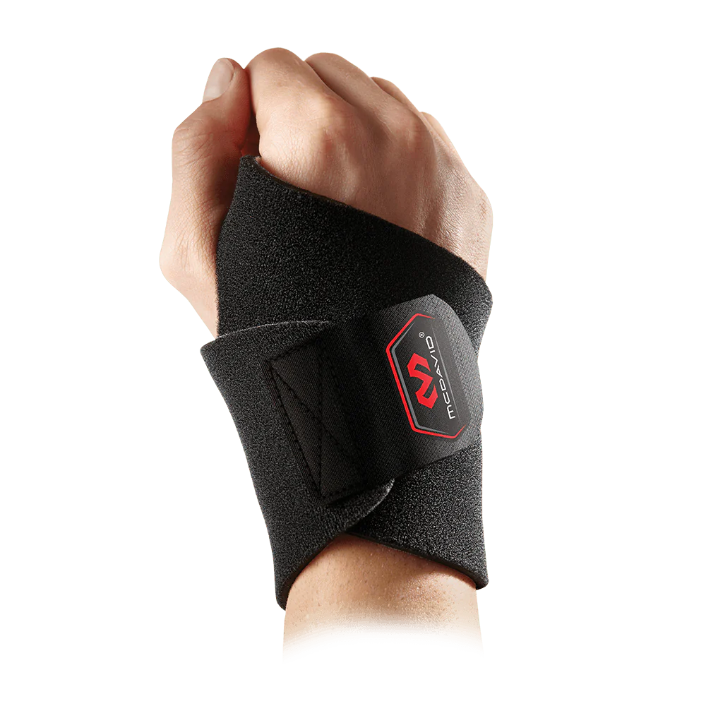McDavid 451R - Wrist Wrap / Adjustable Black One Size